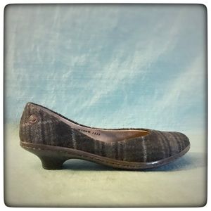 Born Vintage style Wool Plaid low heel pump